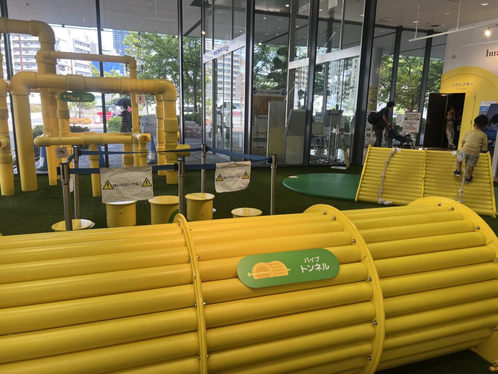 【保存版】子連れで楽しめる室内遊び場まとめ｜雨の日も安心！大阪のおすすめスポット