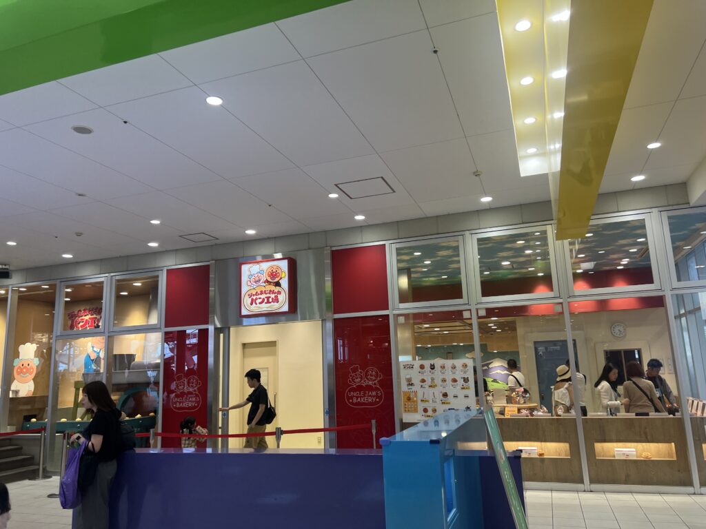 【神戸アンパンマンミュージアム】4歳&1歳と行ってわかった!混雑・持ち物・楽しみ方まとめ