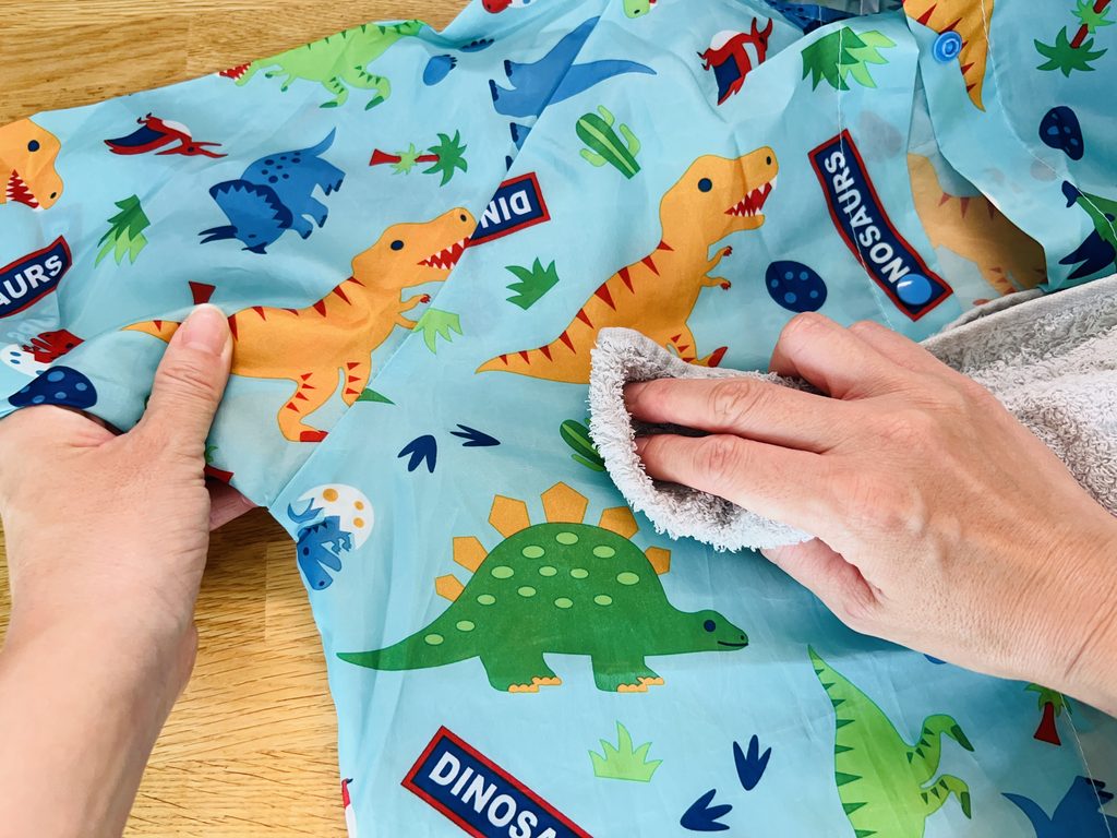子供のレインコートは洗濯できる？洗濯NG・手洗いOKそれぞれのお手入れ方法を紹介