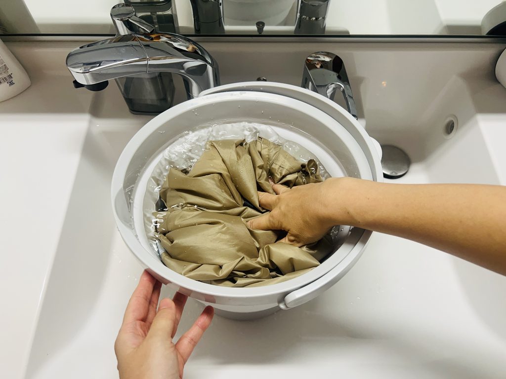 子供のレインコートは洗濯できる？洗濯NG・手洗いOKそれぞれのお手入れ方法を紹介